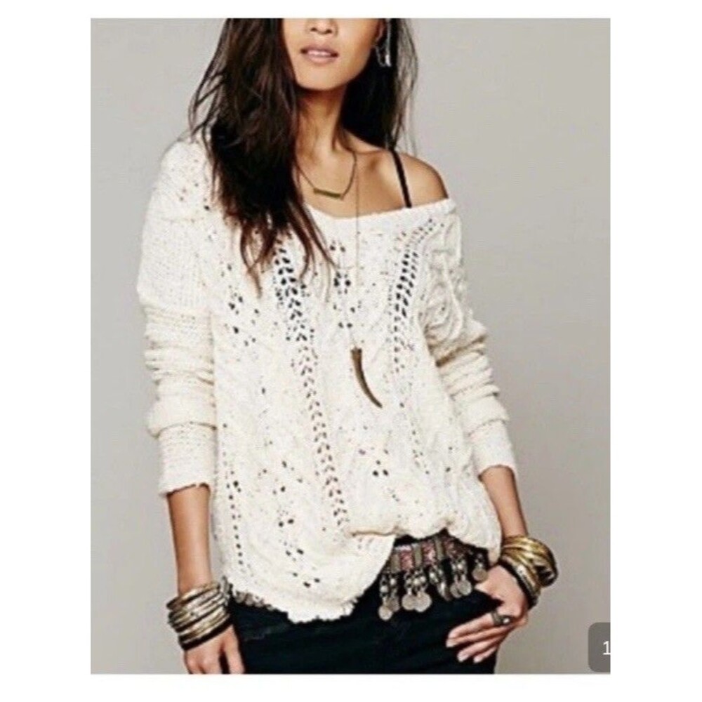 FREE PEOPLE Cross My Heart Cream Loose Cable Knit Sweater XS Boho Beach